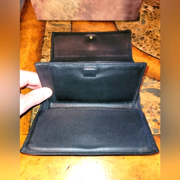 Coach black long wallet with checkbook cover - Picture 13 of 15